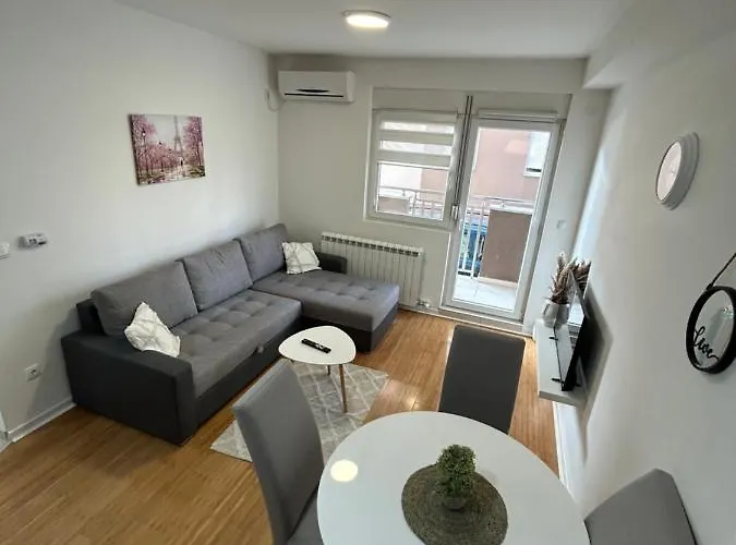 Apartamento Delete 44 Belgrado